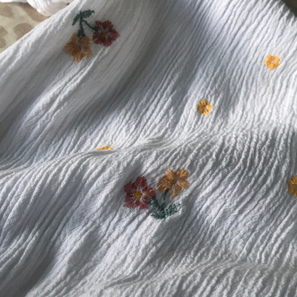 Top - Picture 3 of 5